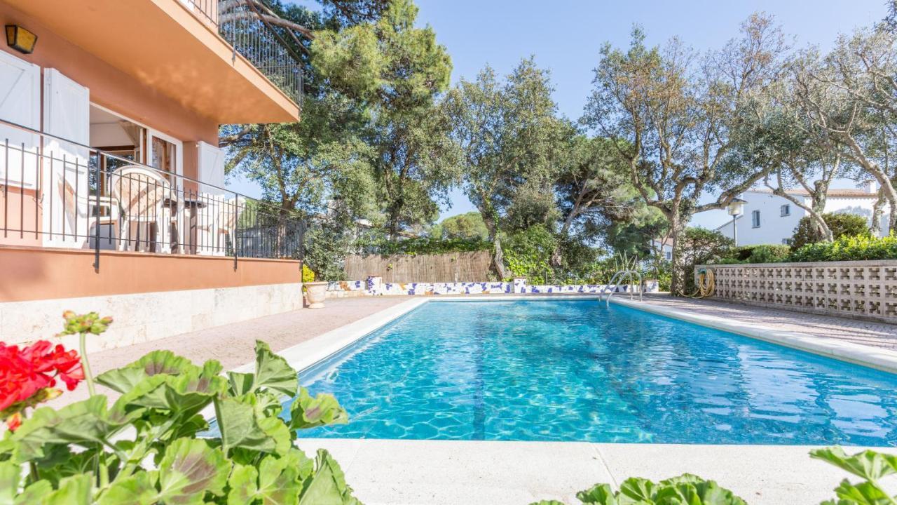 Апартаменти 1Benet Pl - Calella De Palafrugell Льяфранк Екстер'єр фото